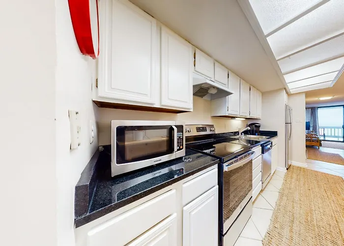 Century I Apartment *